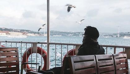 波爾多亞隊主場告捷，王者之師晉級之路再添輝煌！