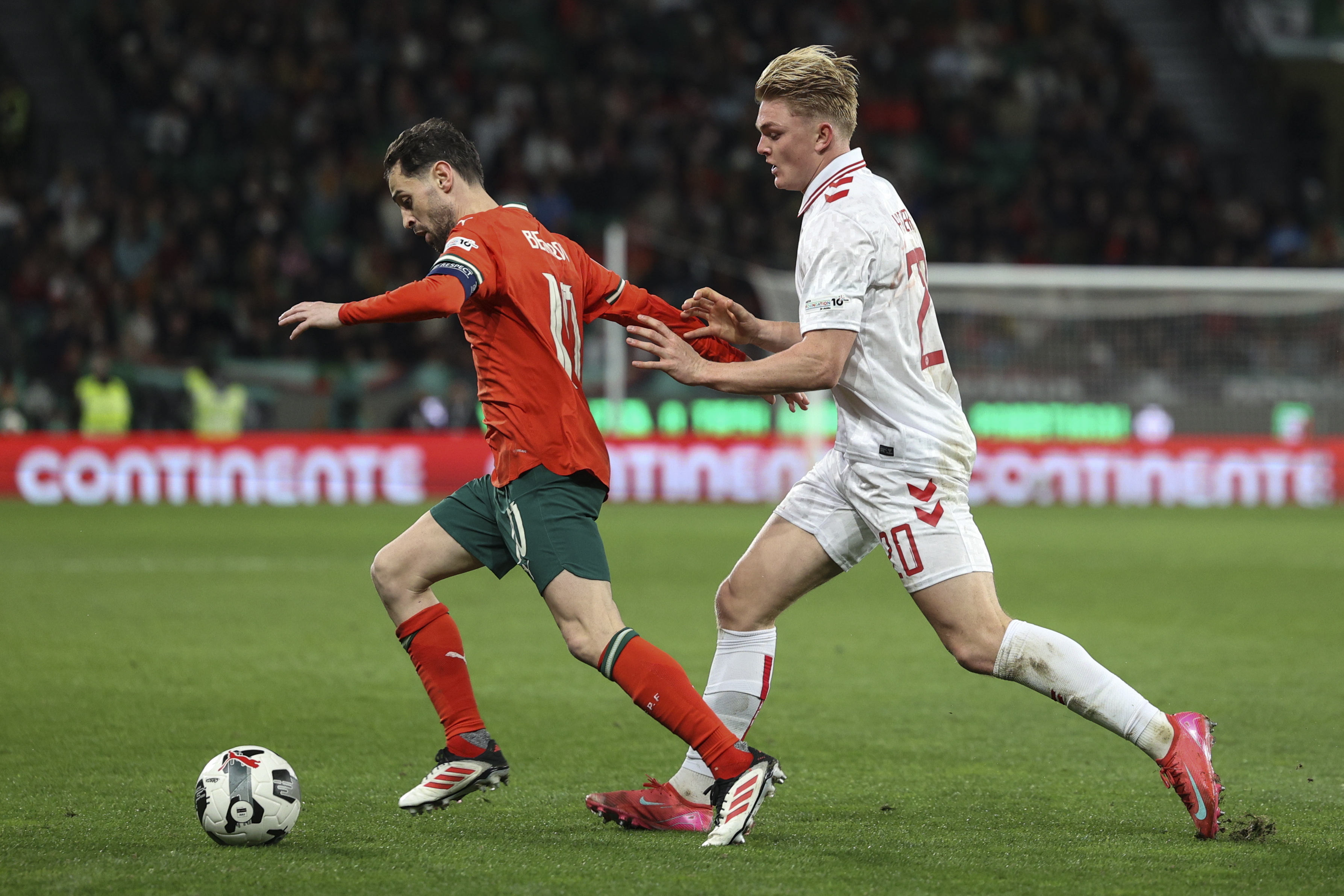 瑞典足球队惜败，憾失欧国联冠军