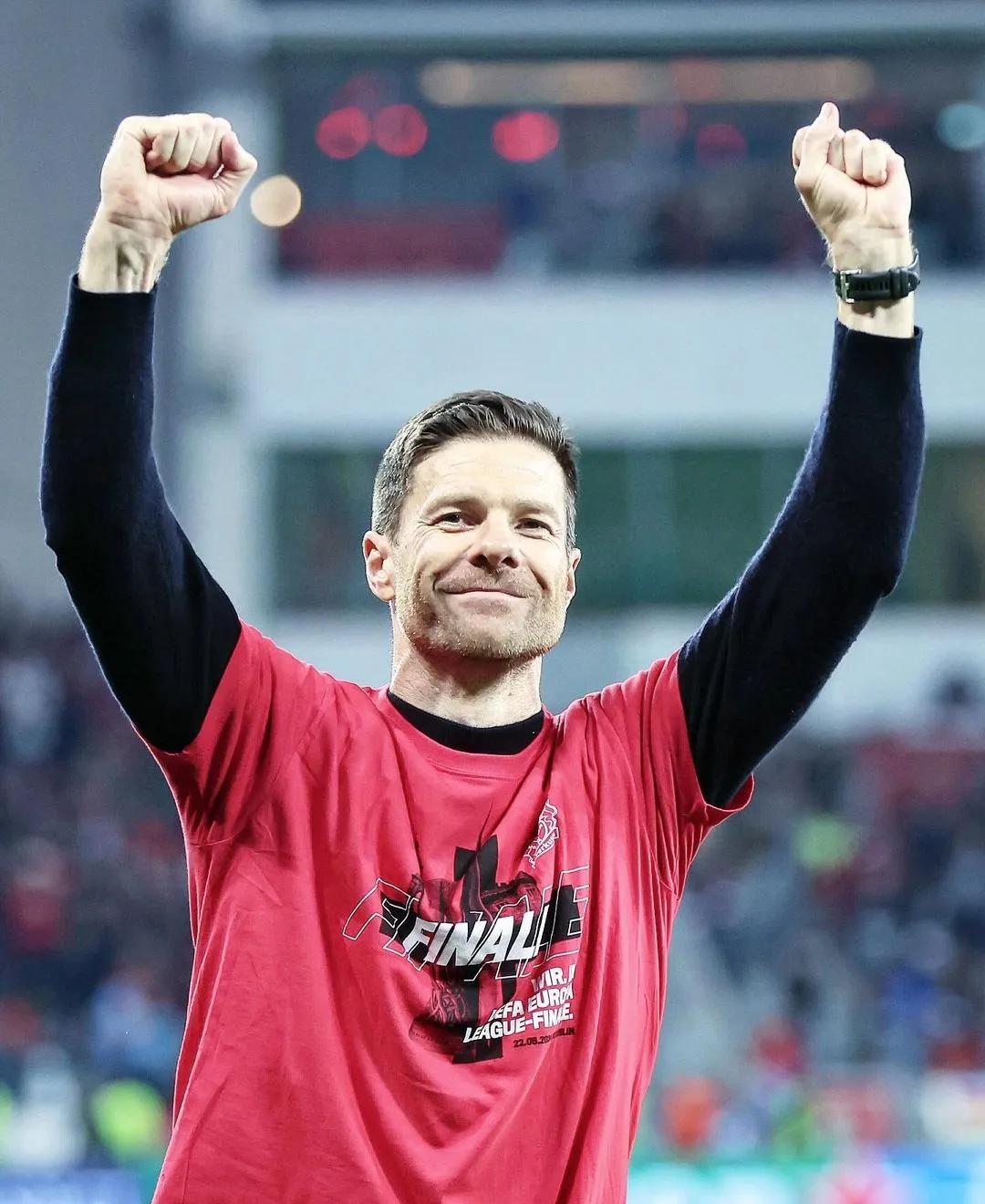 包含勒沃库森主场战平弗拉门戈，难分胜负的词条