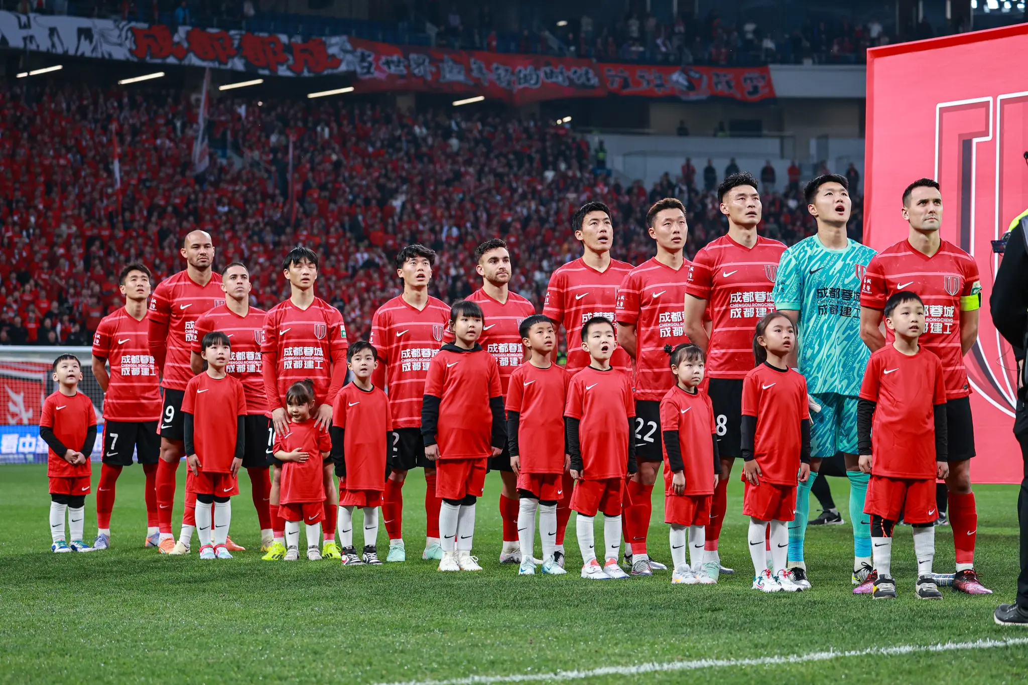 爱游戏官网网页版入口-关于一支球队在亚洲俱乐部足球锦标赛中创下新纪录的信息