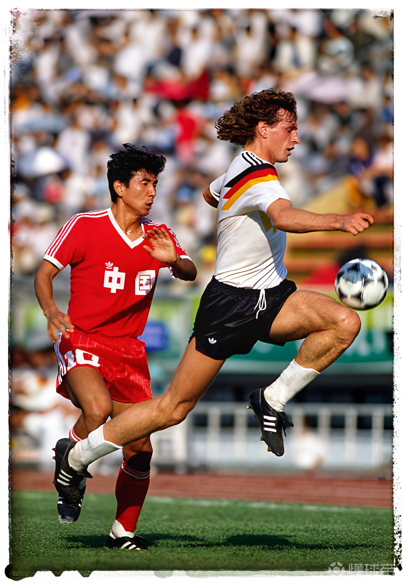 爱游戏在线登录-职业足球赛：足球明星们的精彩表现