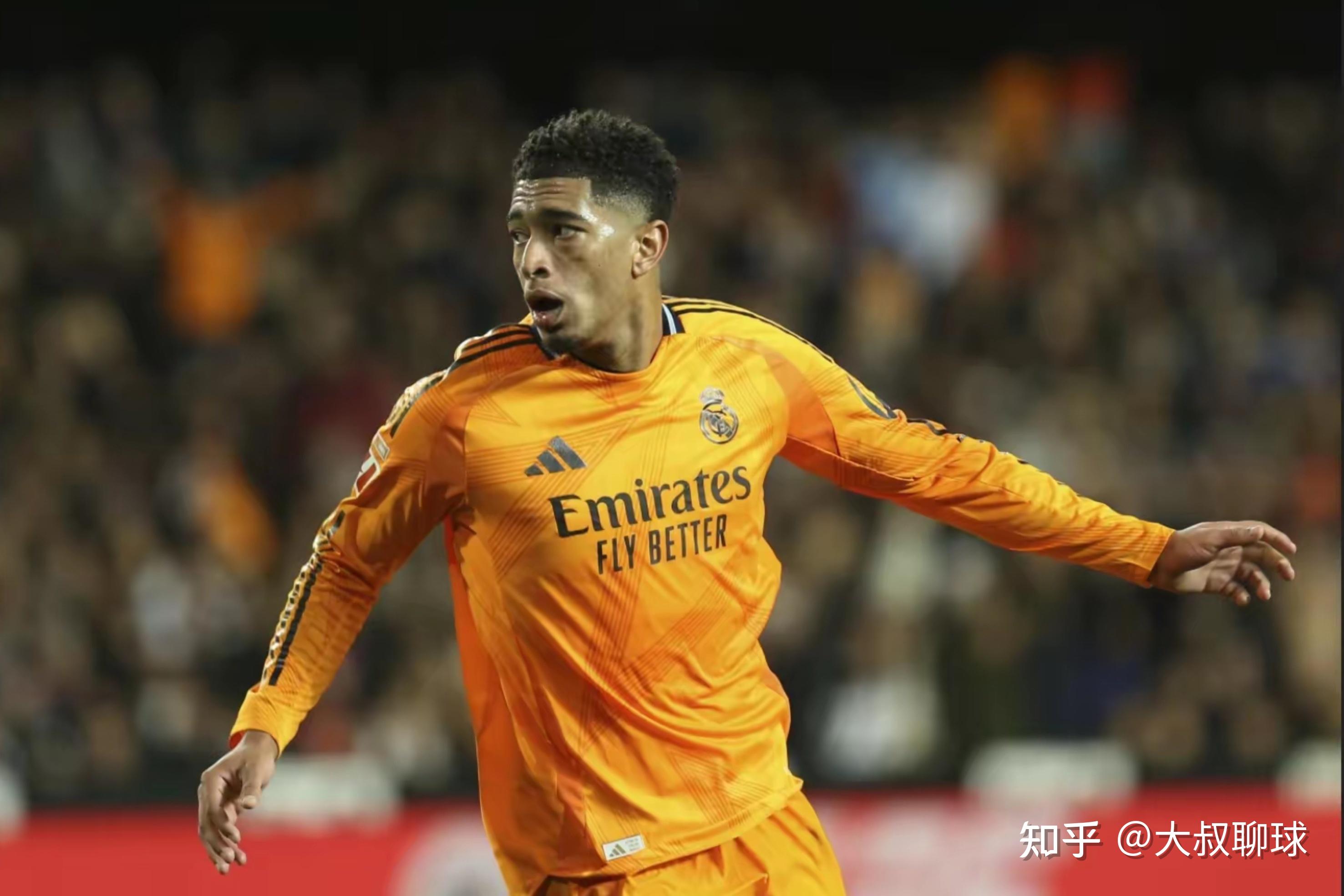 包含瓦伦西亚赢得重要比赛，保持领先优势的词条