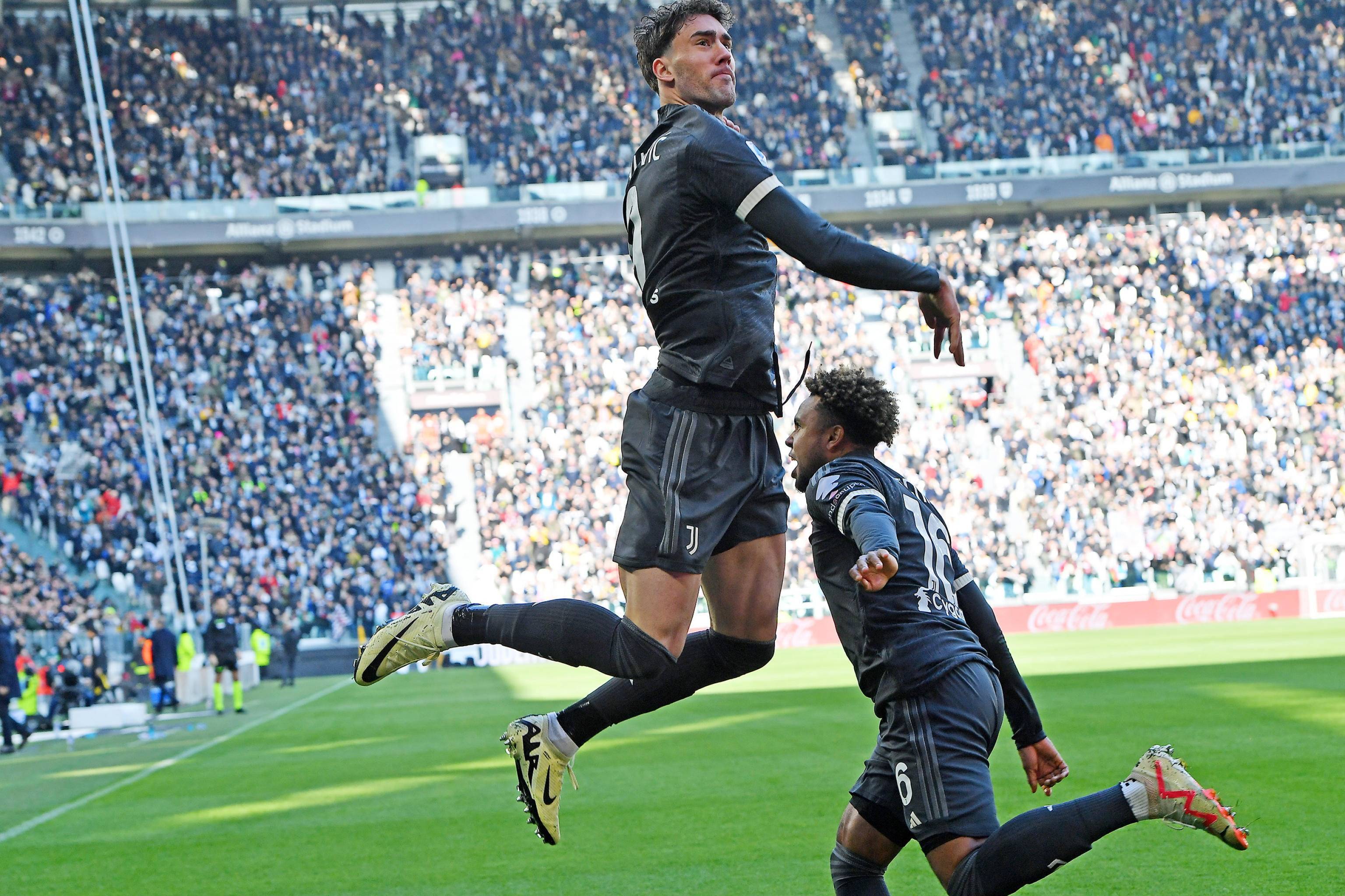 爱游戏登录-尤文图斯队晋级欧洲足球联赛前八强