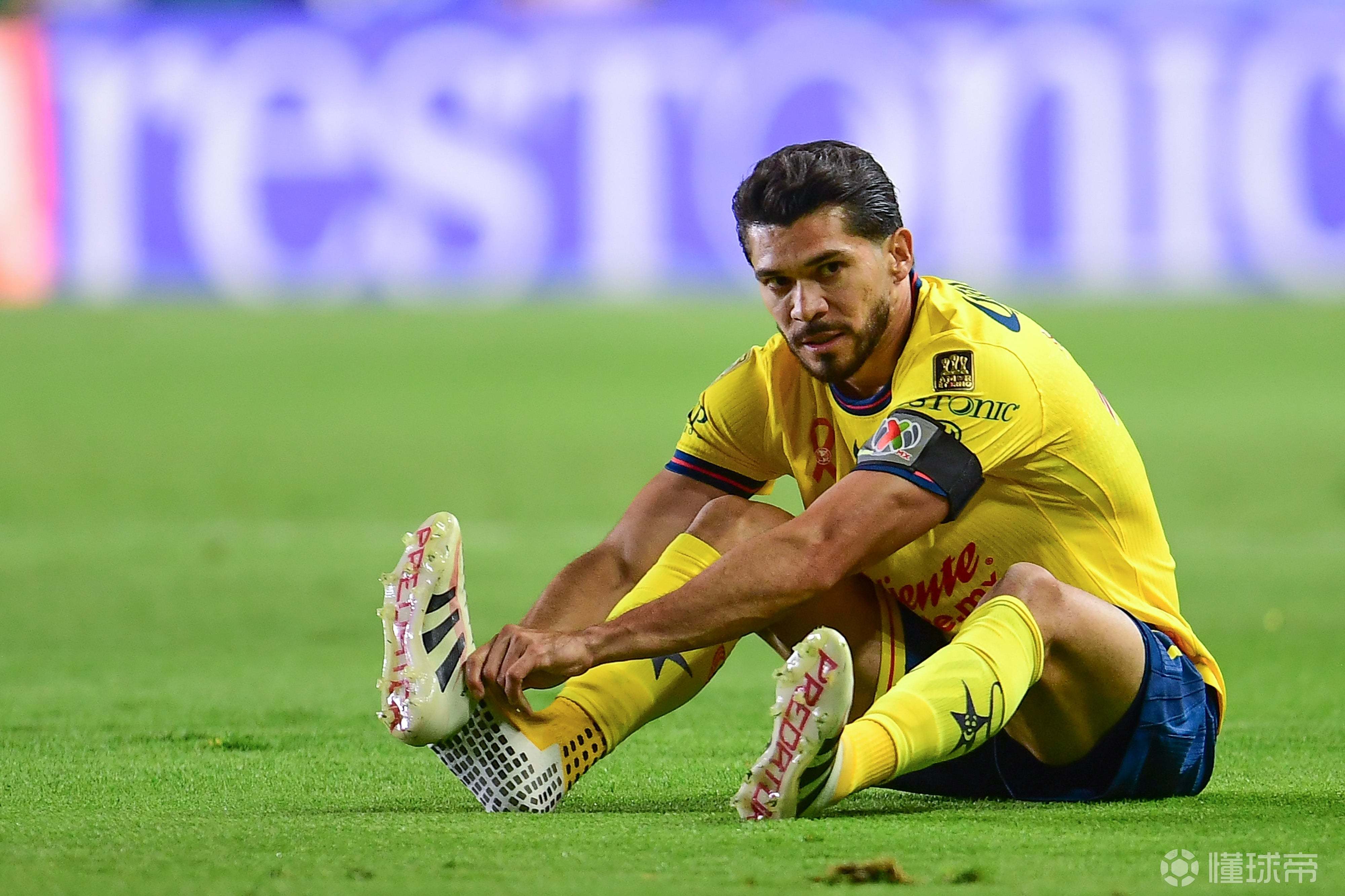 美洲球队在热门比赛中惊险获胜，晋级半决赛的简单介绍