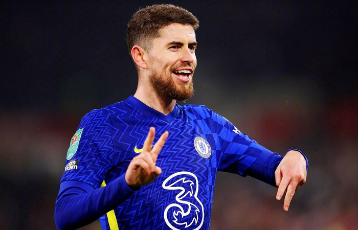 伯恩利熟练作战,战胜劲旅占据优势的简单介绍 伯恩利熟练作战,战胜劲旅占据优势的简单介绍