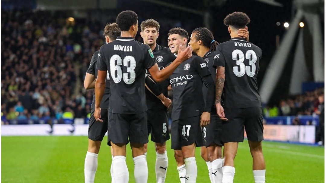 曼城主帅变阵调整阵容，球队或迎来大爆发的简单介绍