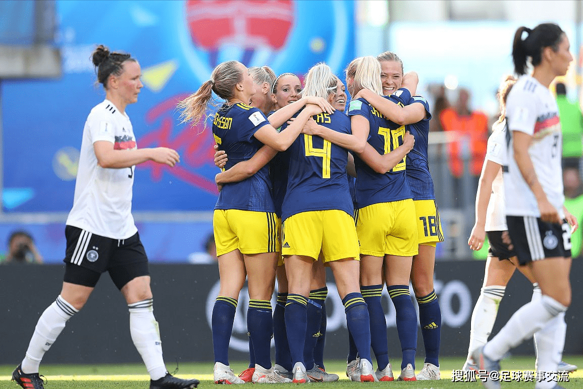 爱游戏官方入口-荷兰女足备战世界杯！教练组力挺新人