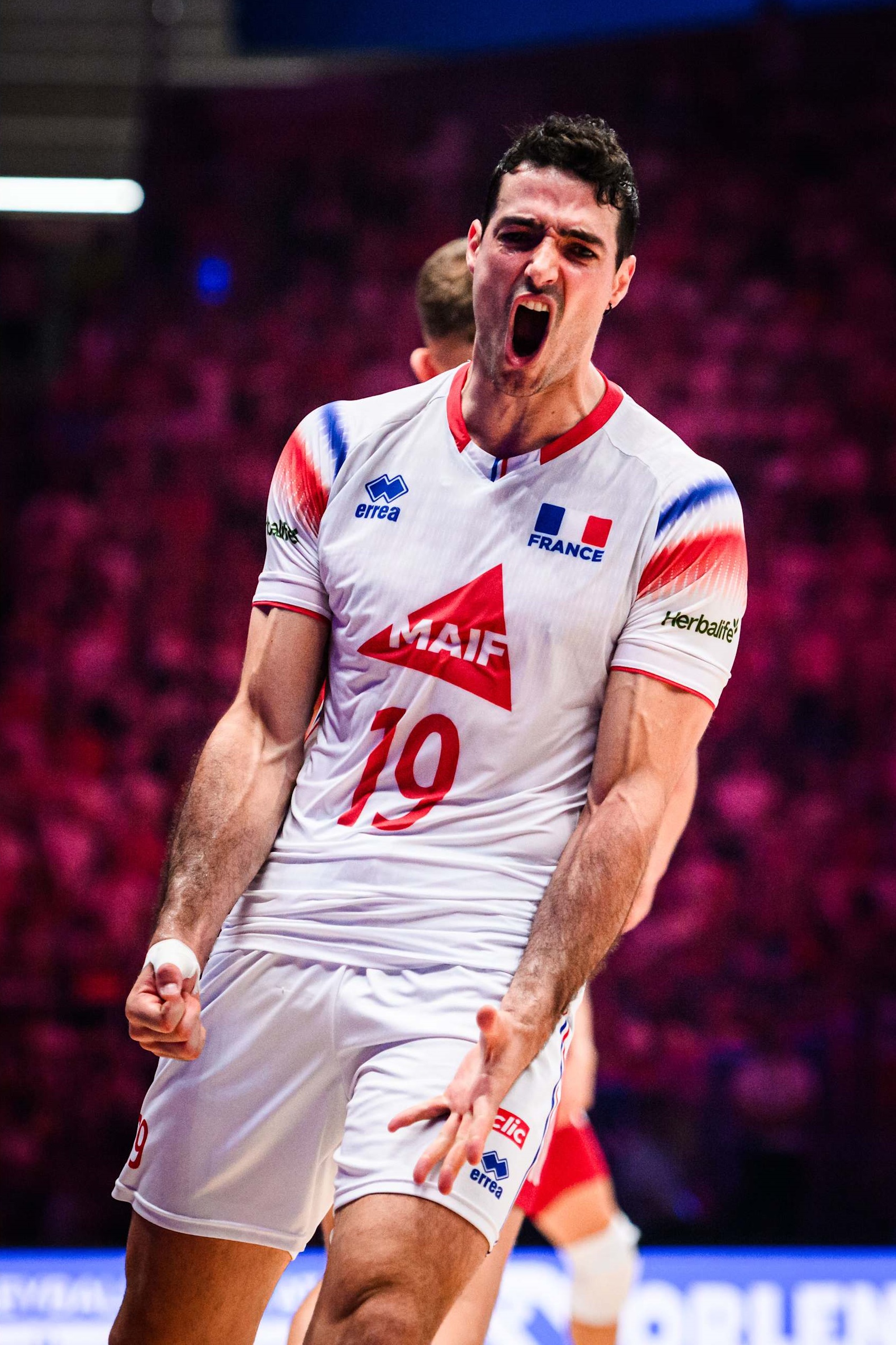 关于波兰队取得胜利，实力彰显期待出线的信息