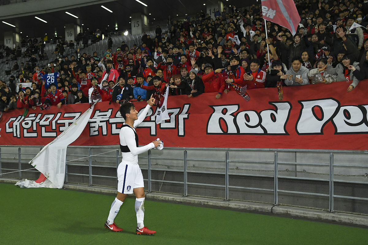 爱游戏网页版-阿森纳队员拼尽全力，为球队赢得胜利